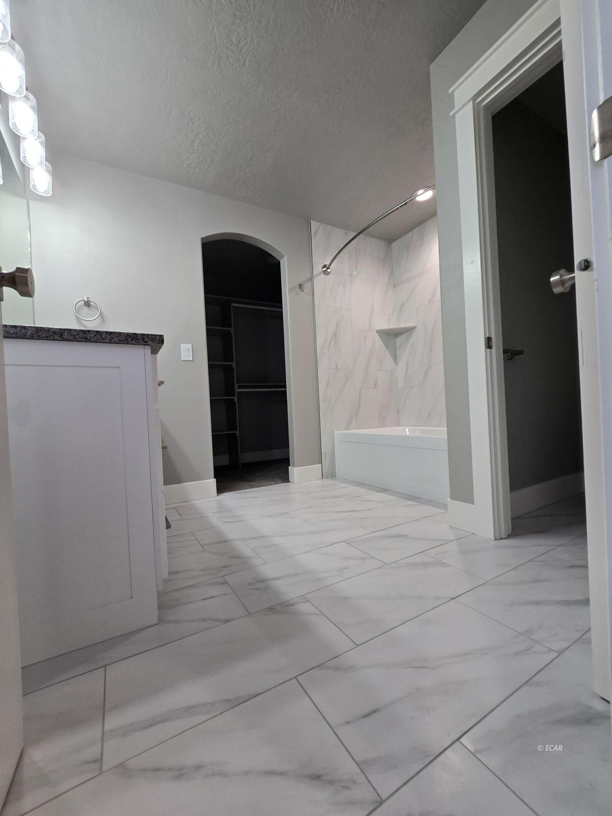 376 Four Mile Trail Property Photo 13