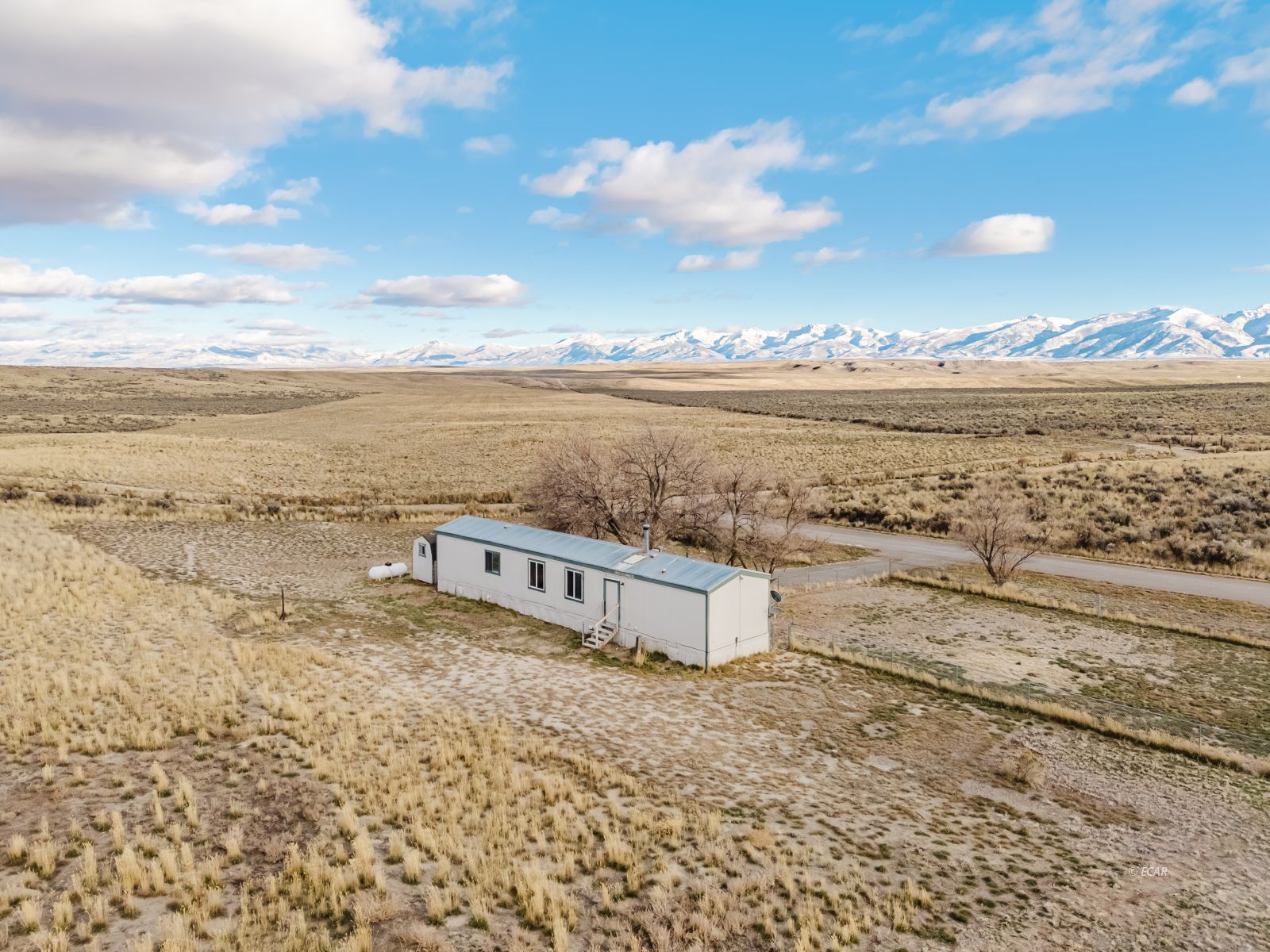 305 Kimble Drive Property Photo 5