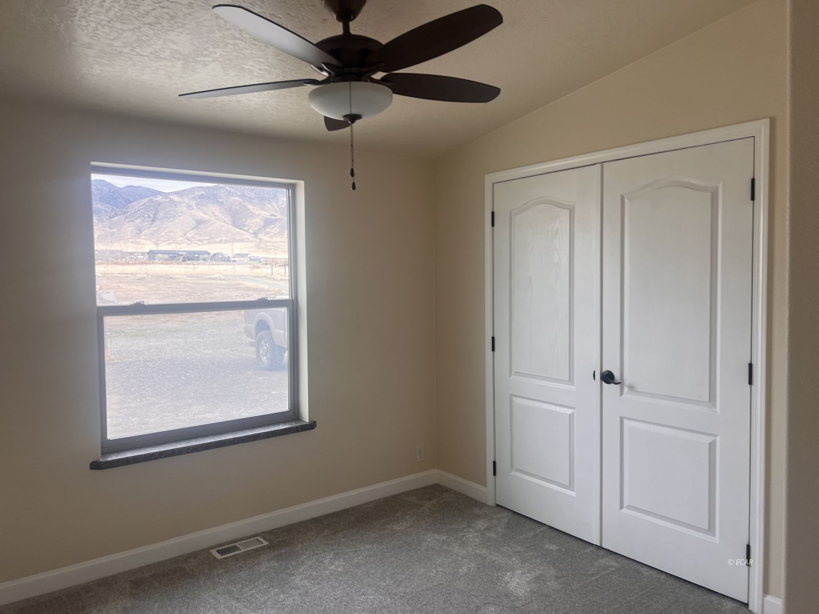 9200 Zaring Avenue Property Photo 16