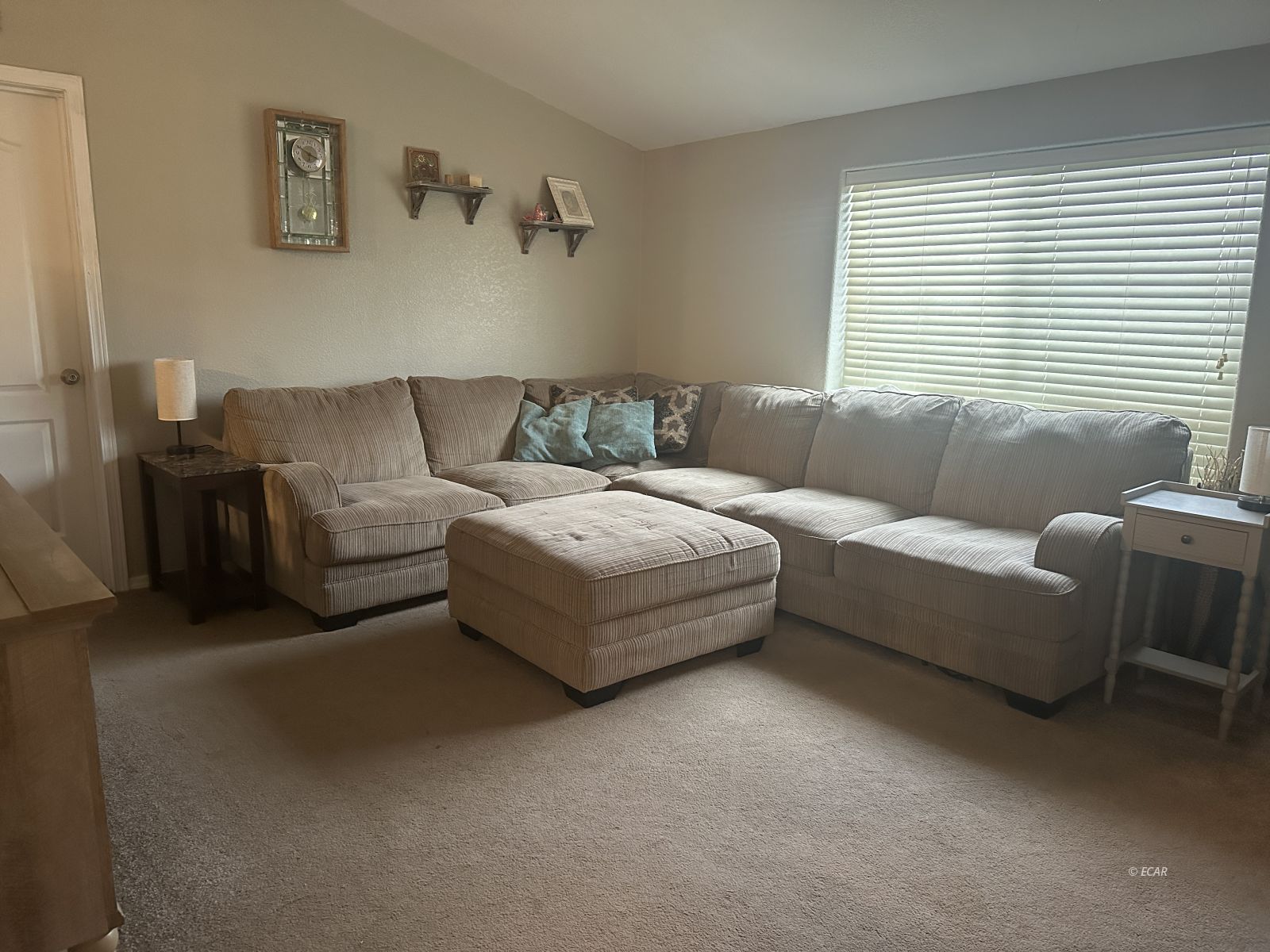 521 Elm Street Property Photo 7