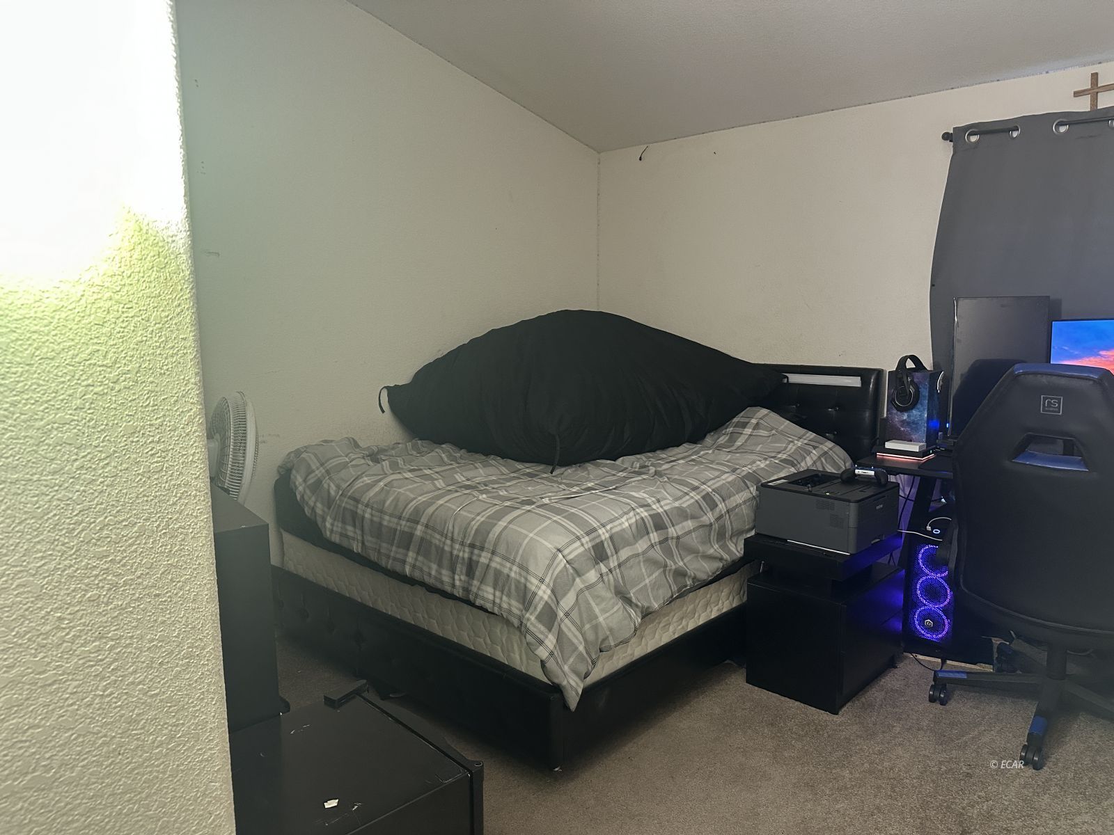 521 Elm Street Property Photo 13