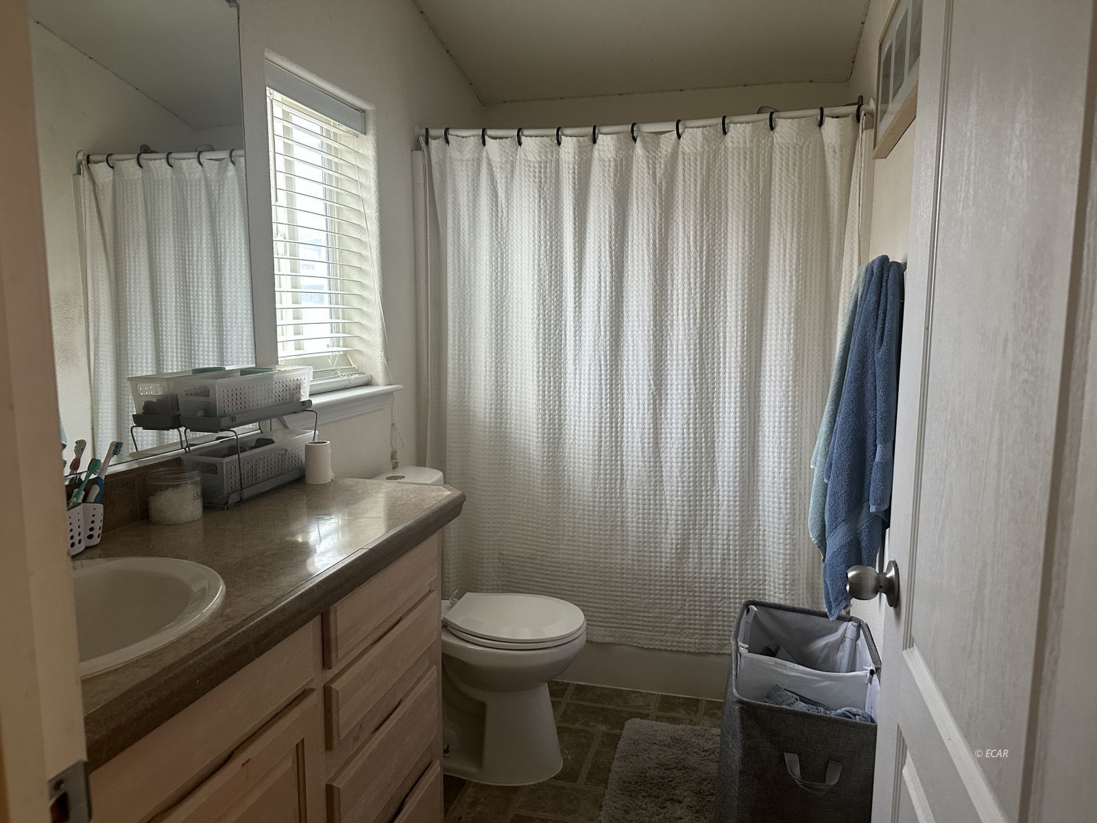 521 Elm Street Property Photo 14