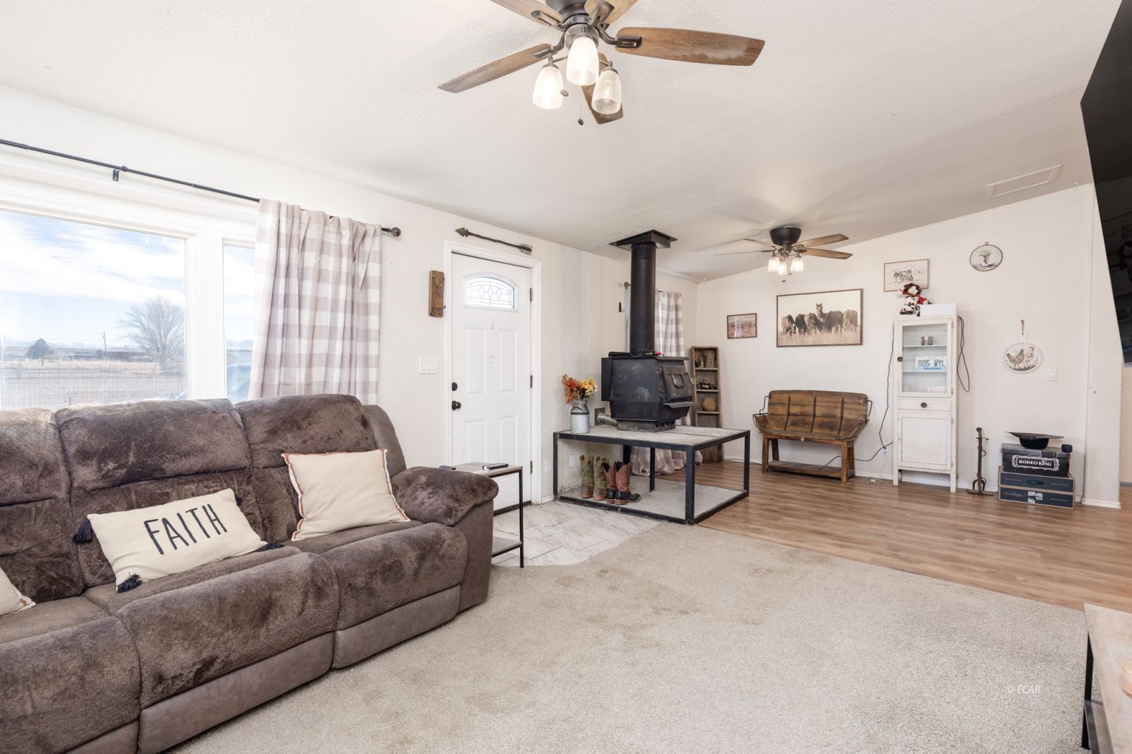 6160 Hayes Avenue Property Photo 5