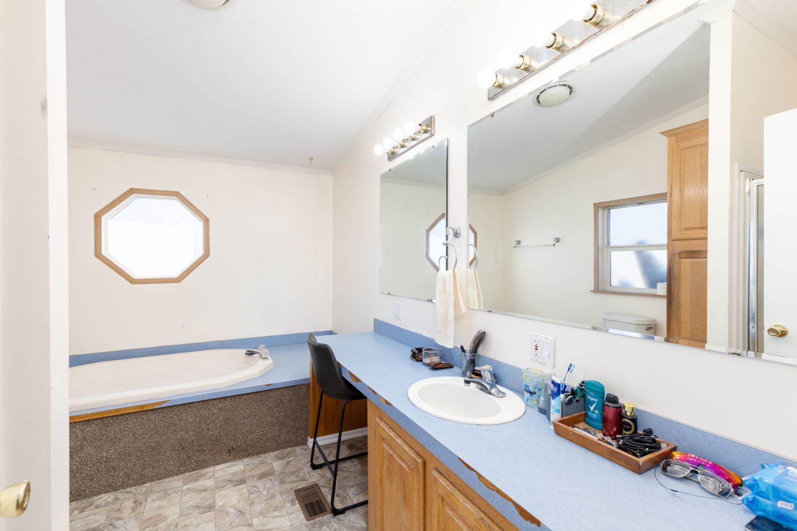 6160 Hayes Avenue Property Photo 18