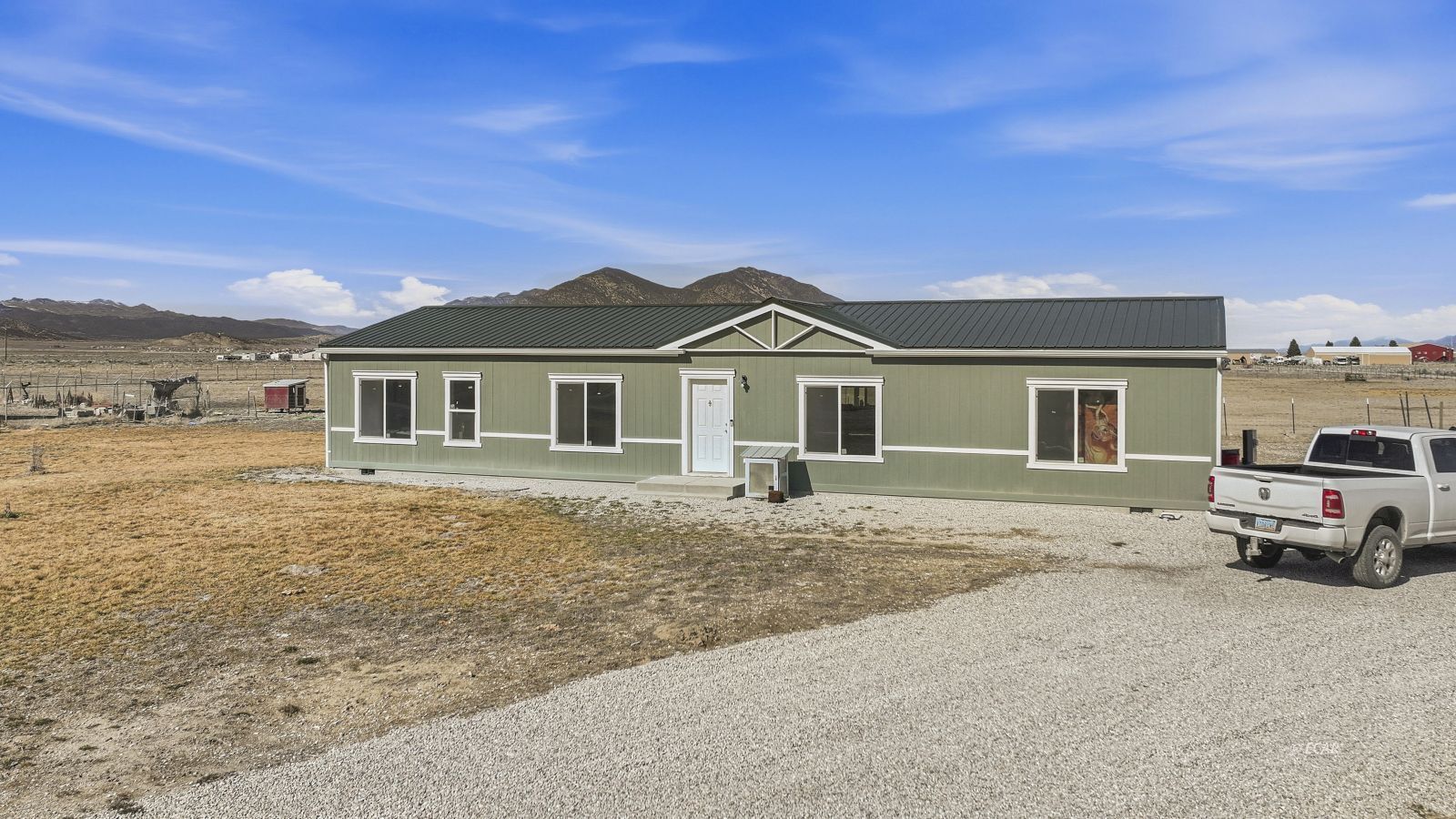 700 E 93rd North Street Property Photo 3