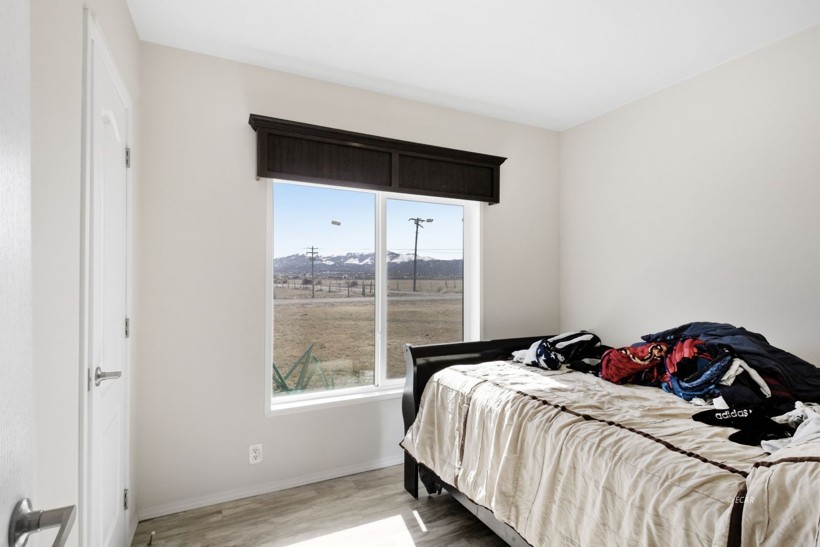 700 E 93rd North Street Property Photo 8