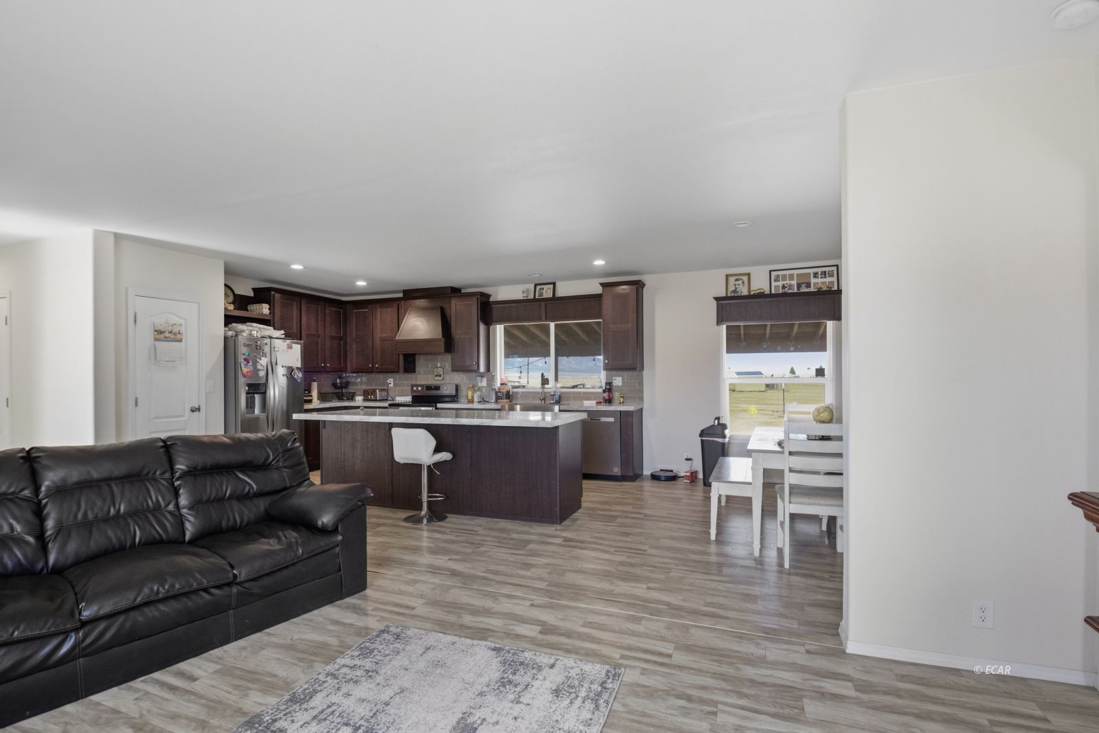 700 E 93rd North Street Property Photo 17