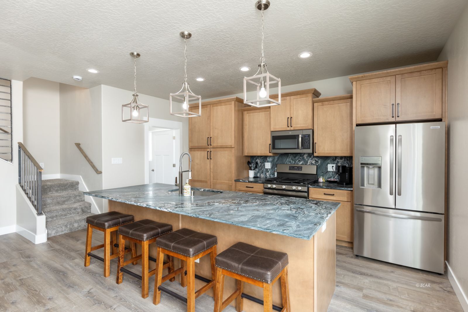 2612 Platinum Drive Property Photo 10