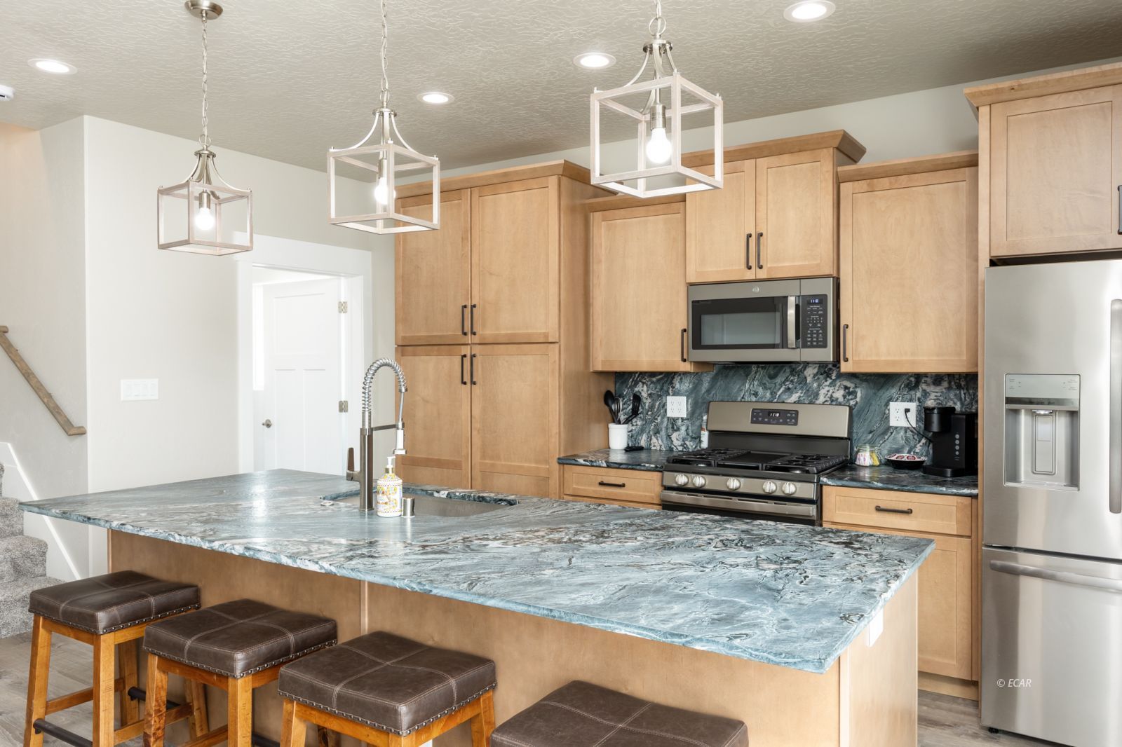 2612 Platinum Drive Property Photo 11