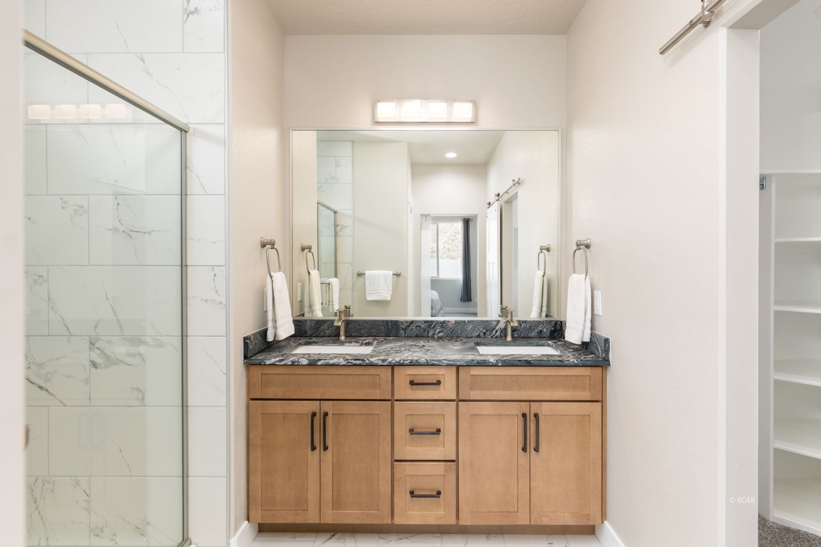 2612 Platinum Drive Property Photo 17