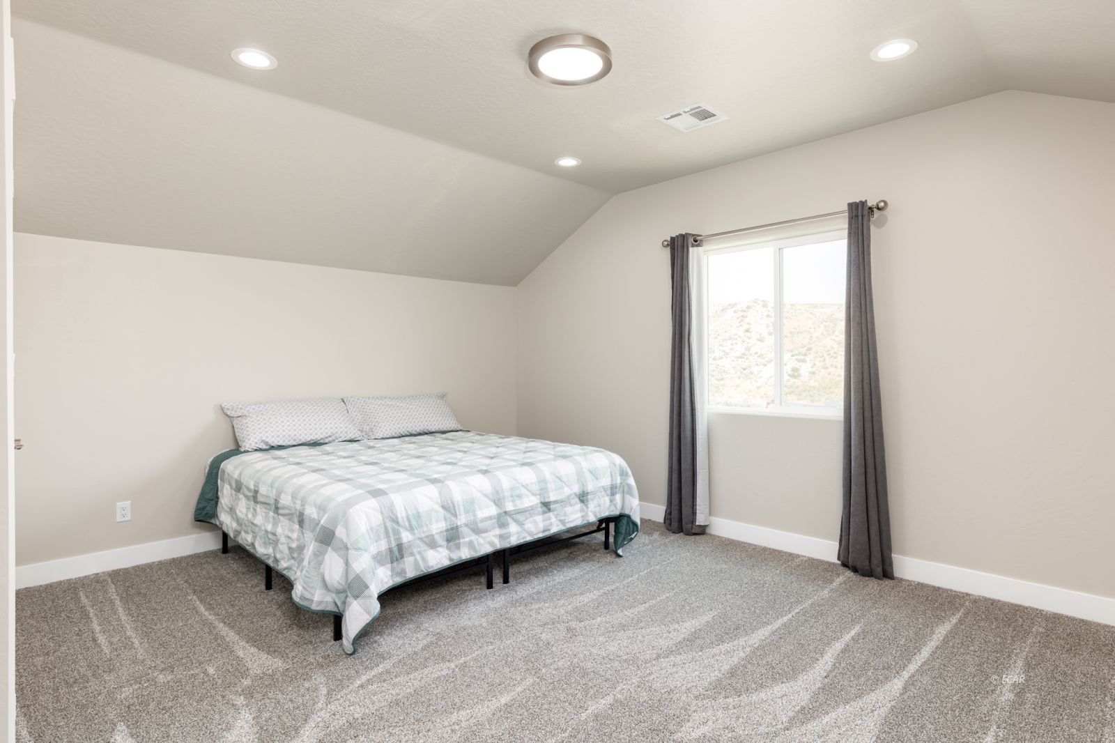 2612 Platinum Drive Property Photo 26