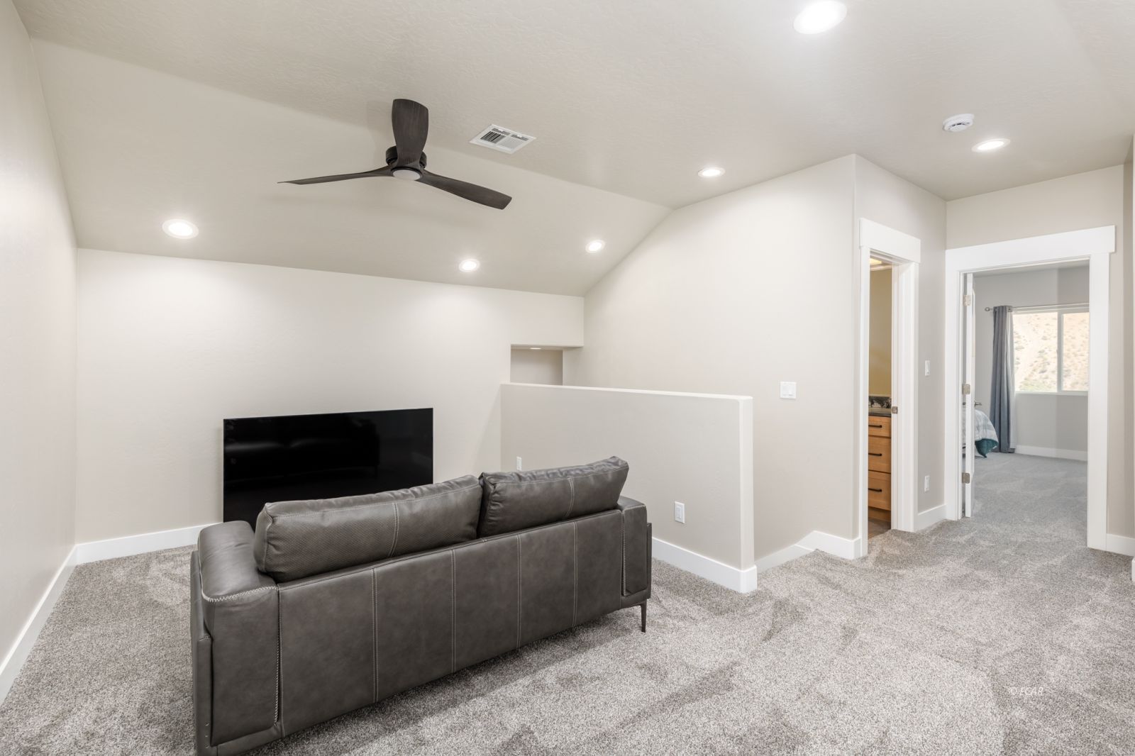 2612 Platinum Drive Property Photo 29