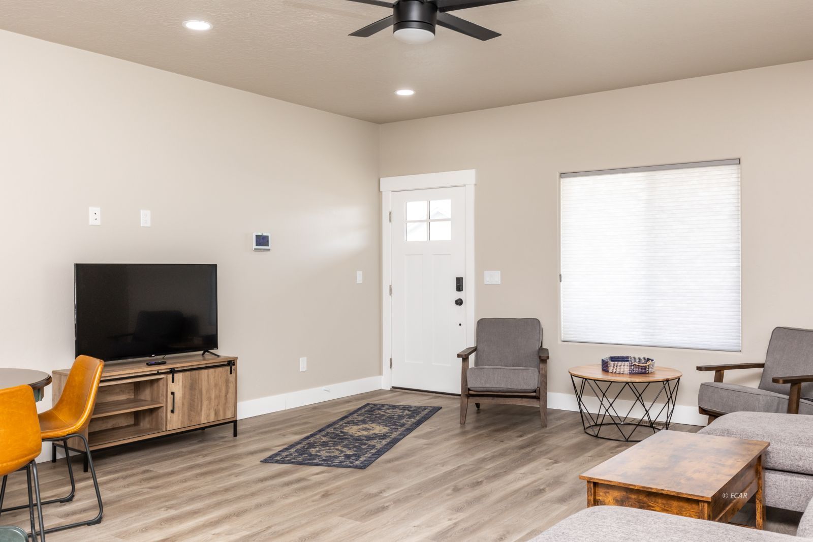 2607 Platinum Drive Property Photo 4