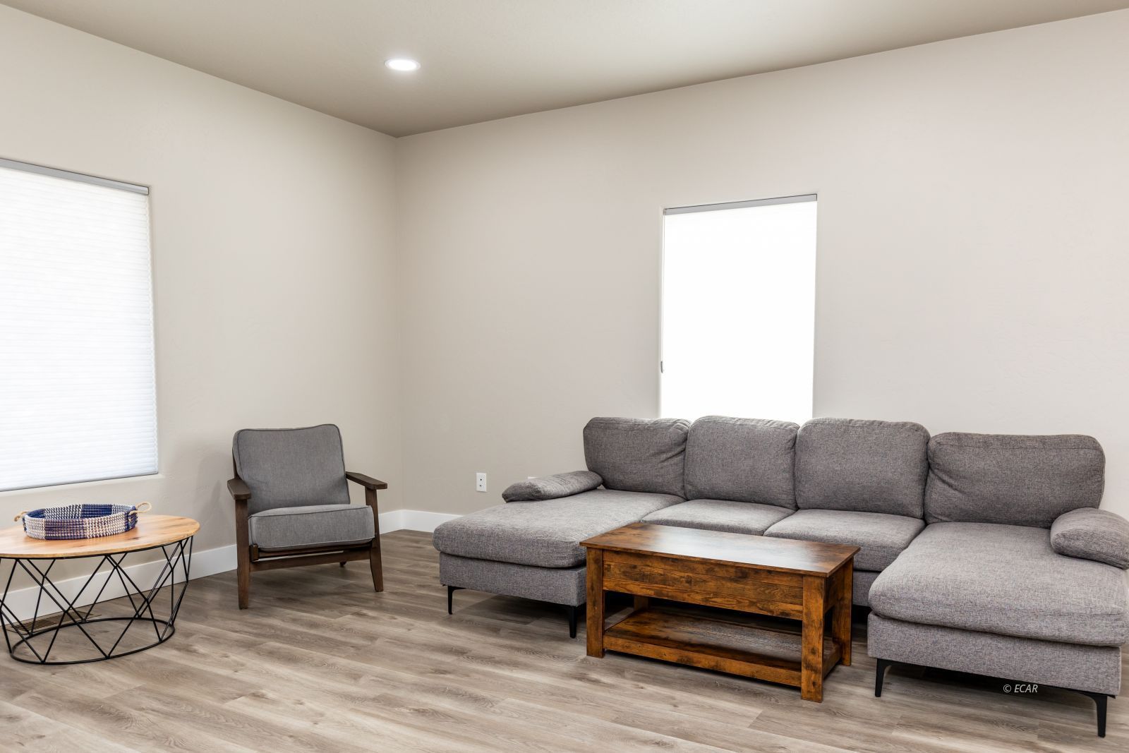 2607 Platinum Drive Property Photo 5