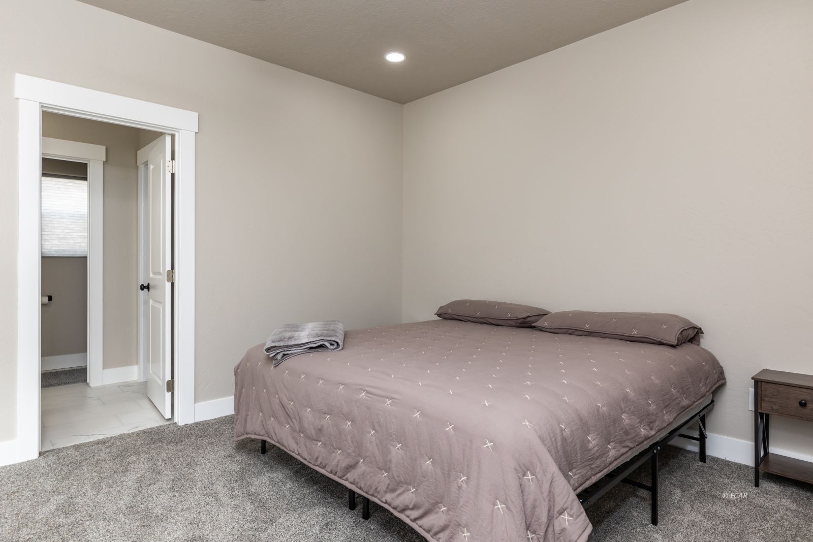 2607 Platinum Drive Property Photo 11