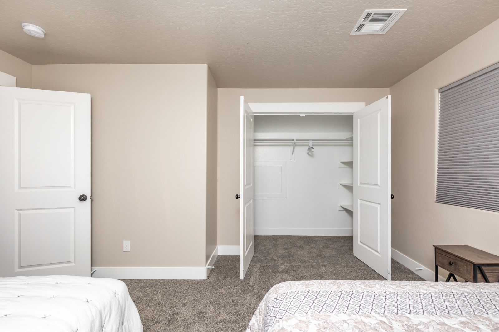 2607 Platinum Drive Property Photo 19