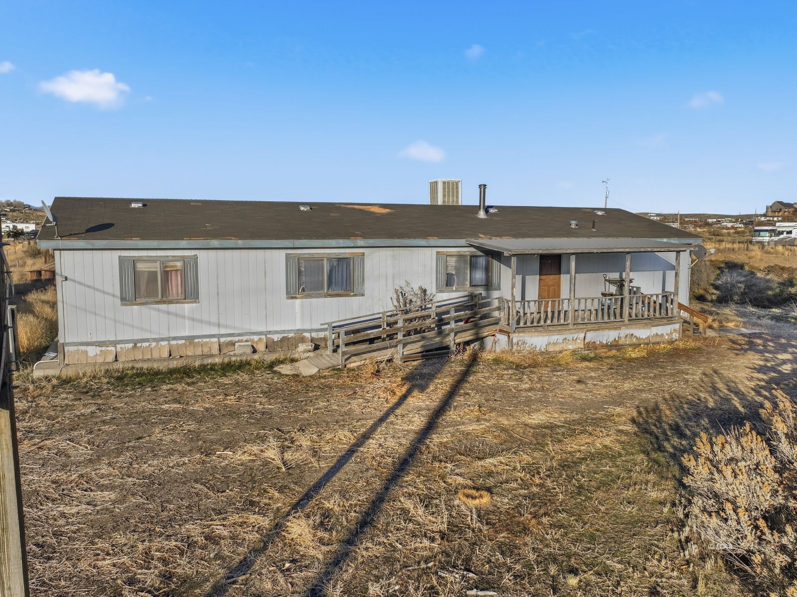 6163 Johnson Avenue Property Photo 4