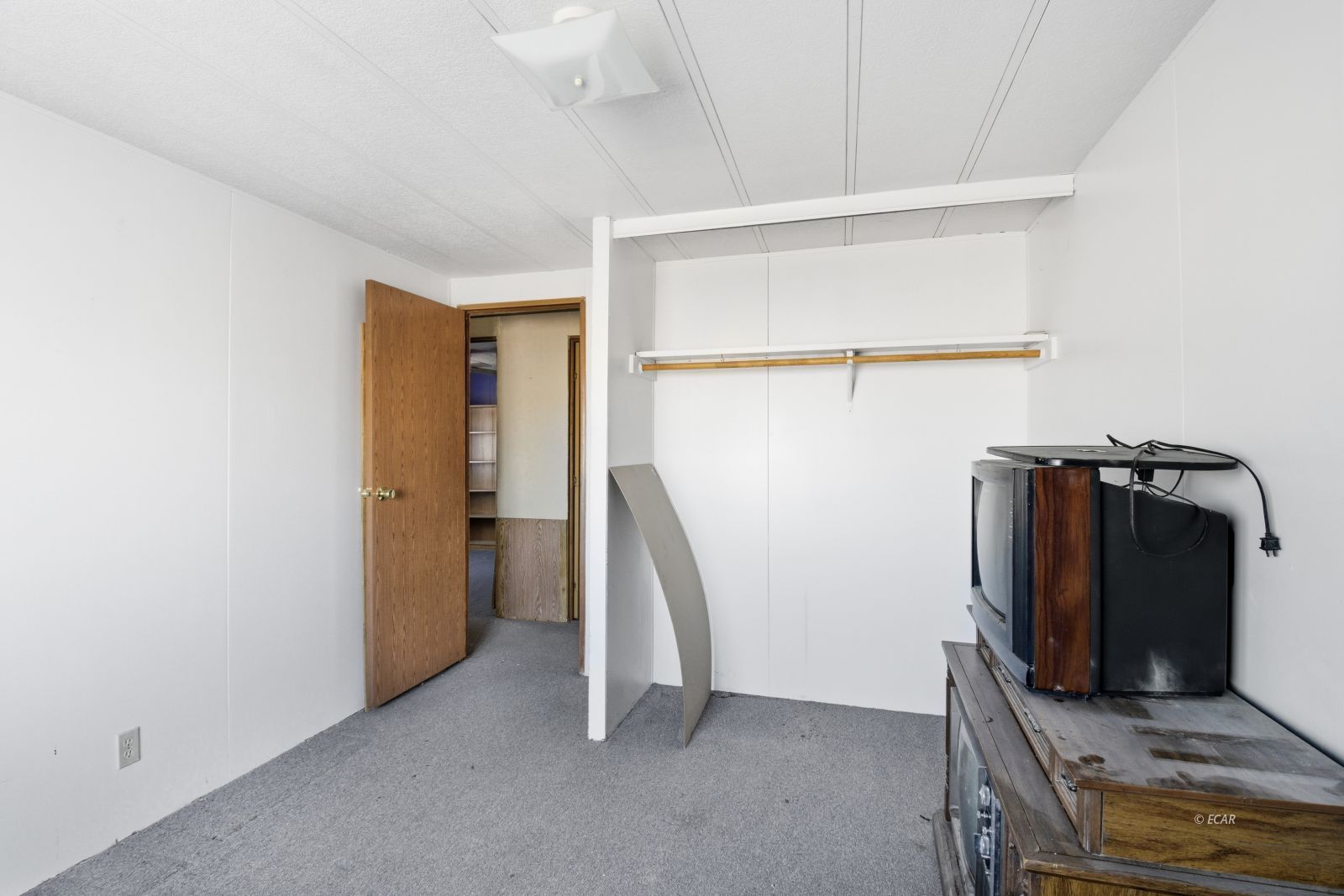 6163 Johnson Avenue Property Photo 20