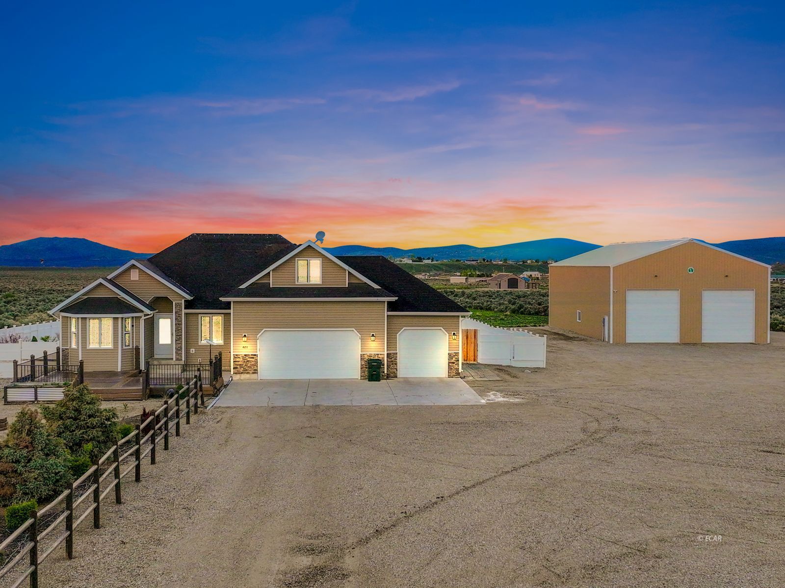 601 Diamondback Drive Property Photo 1