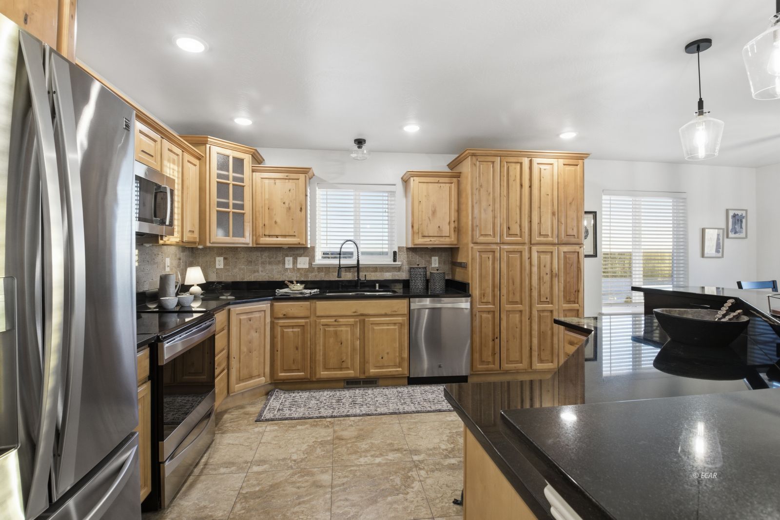 601 Diamondback Drive Property Photo 10