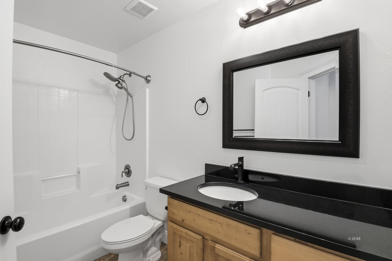 601 Diamondback Drive Property Photo 24