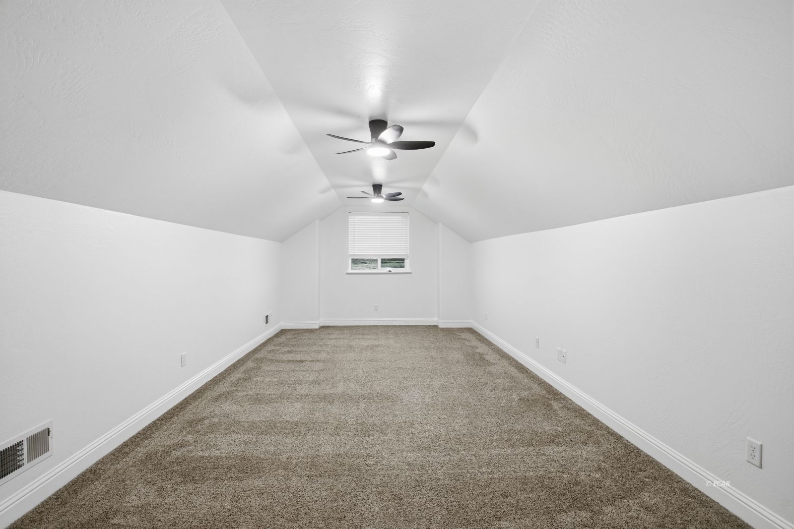 601 Diamondback Drive Property Photo 27