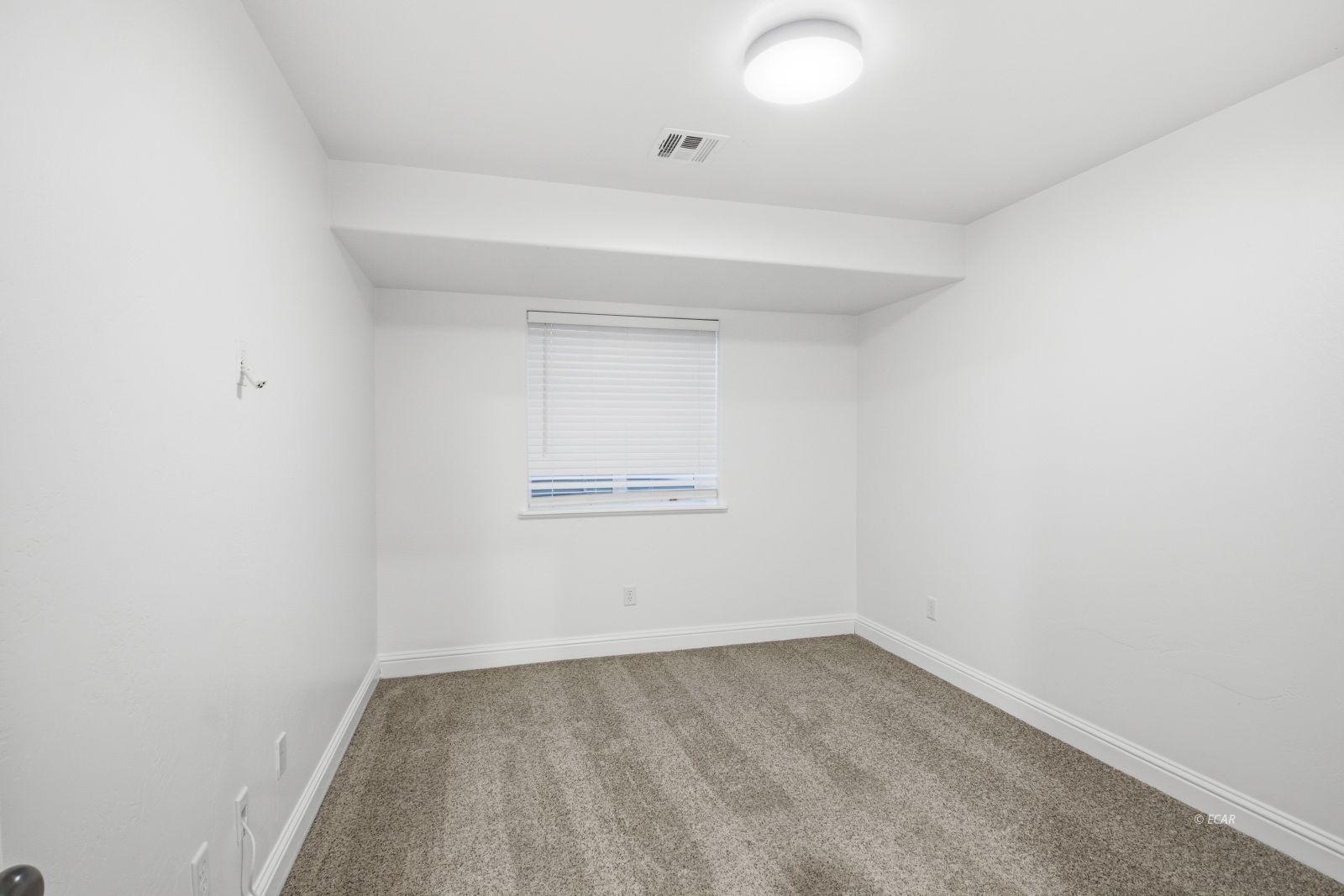 601 Diamondback Drive Property Photo 32