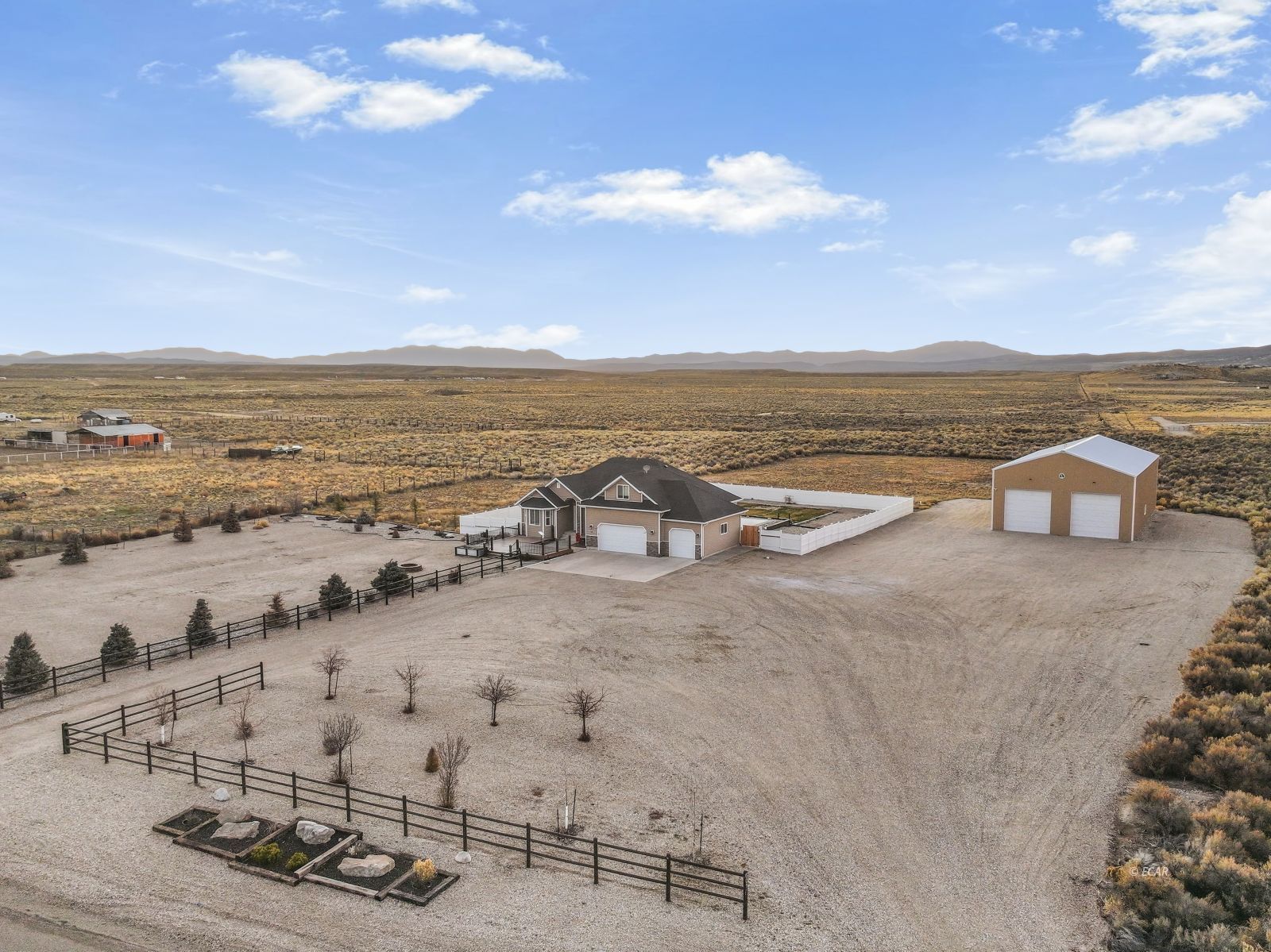 601 Diamondback Drive Property Photo 47