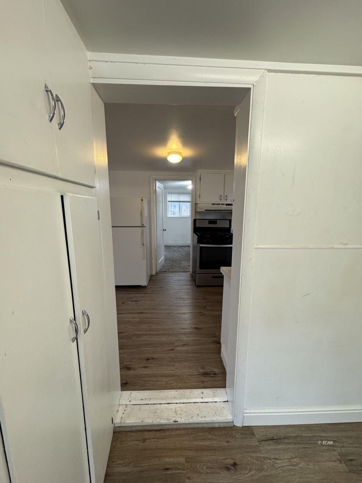 705 Carlin Court Property Photo 5