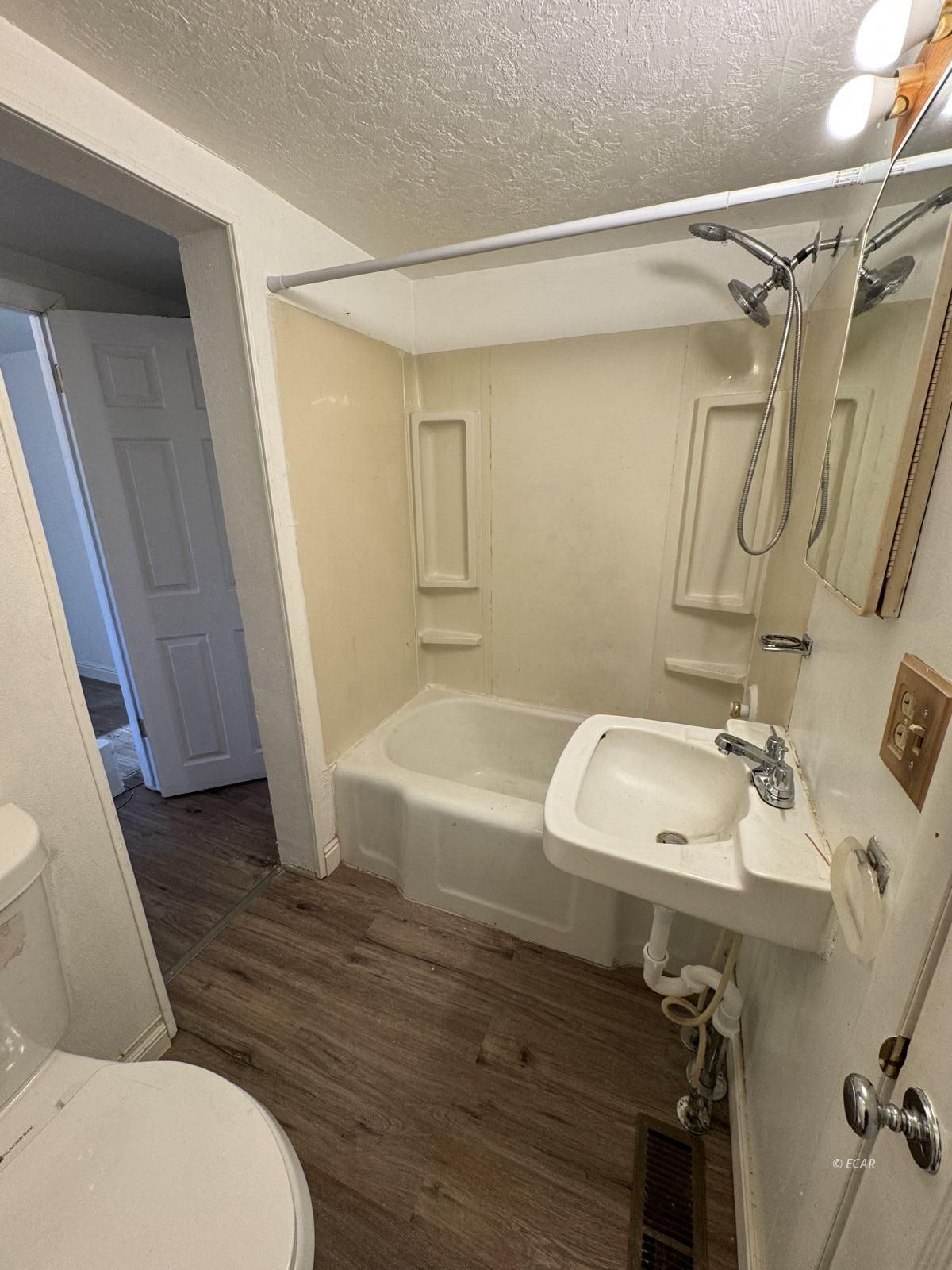 705 Carlin Court Property Photo 13