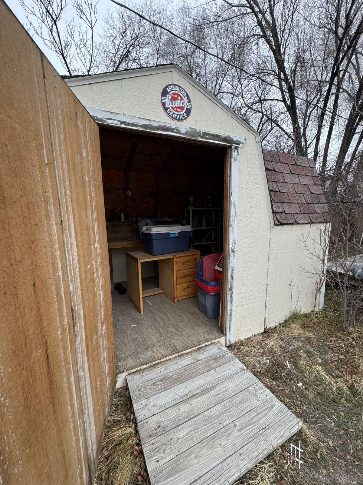 705 Carlin Court Property Photo 16