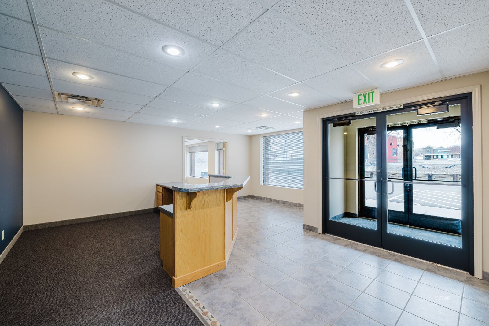 1750 Manzanita Lane Property Photo 8