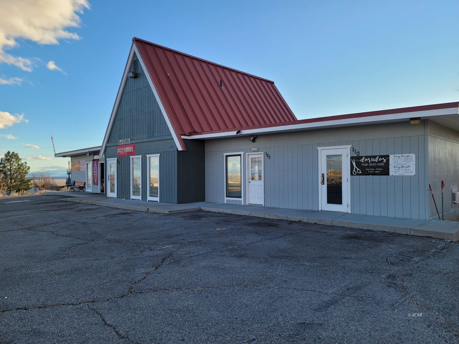 885 Pueblo Boulevard N Property Photo 2