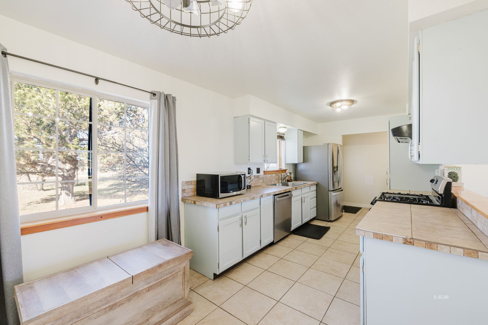 502 Ashcroft Drive Property Photo 19