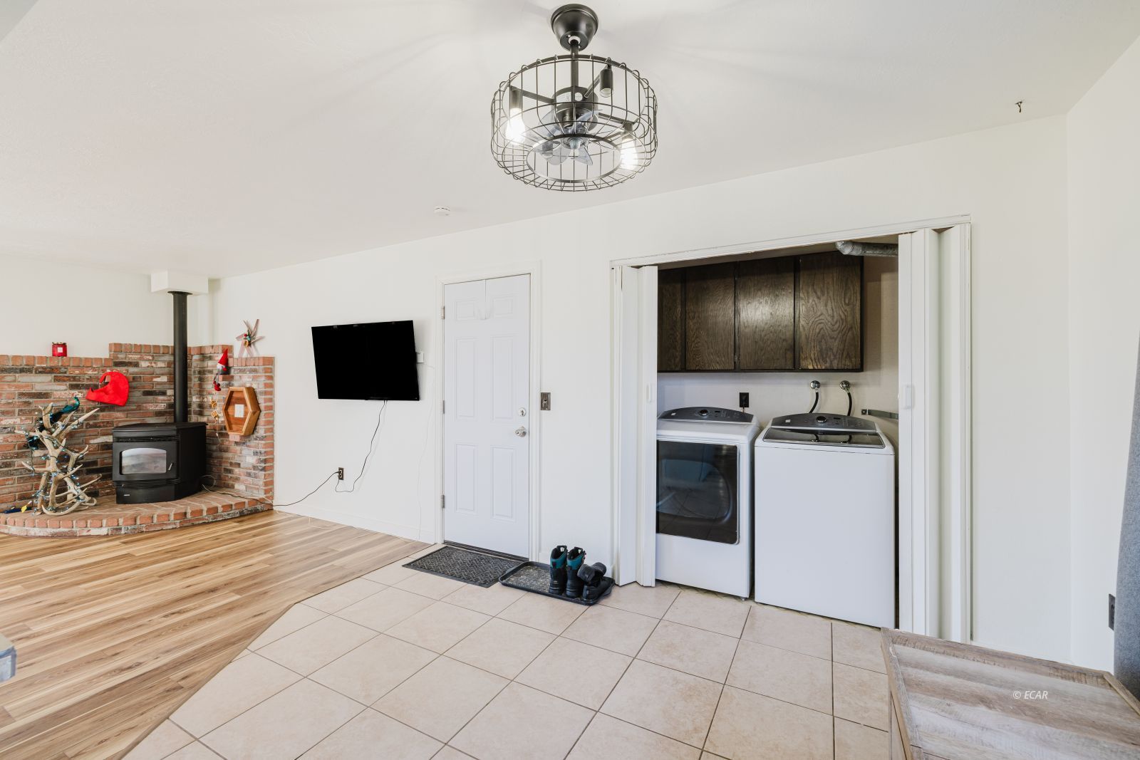 502 Ashcroft Drive Property Photo 27