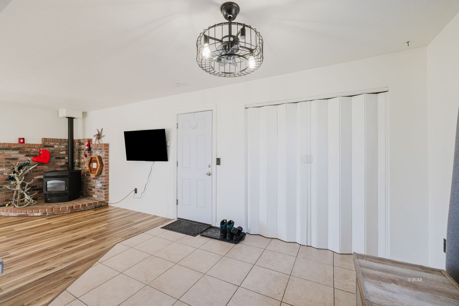 502 Ashcroft Drive Property Photo 28