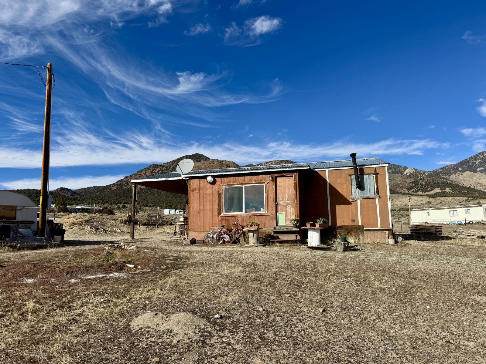 9 N Thompson Street Property Photo 1