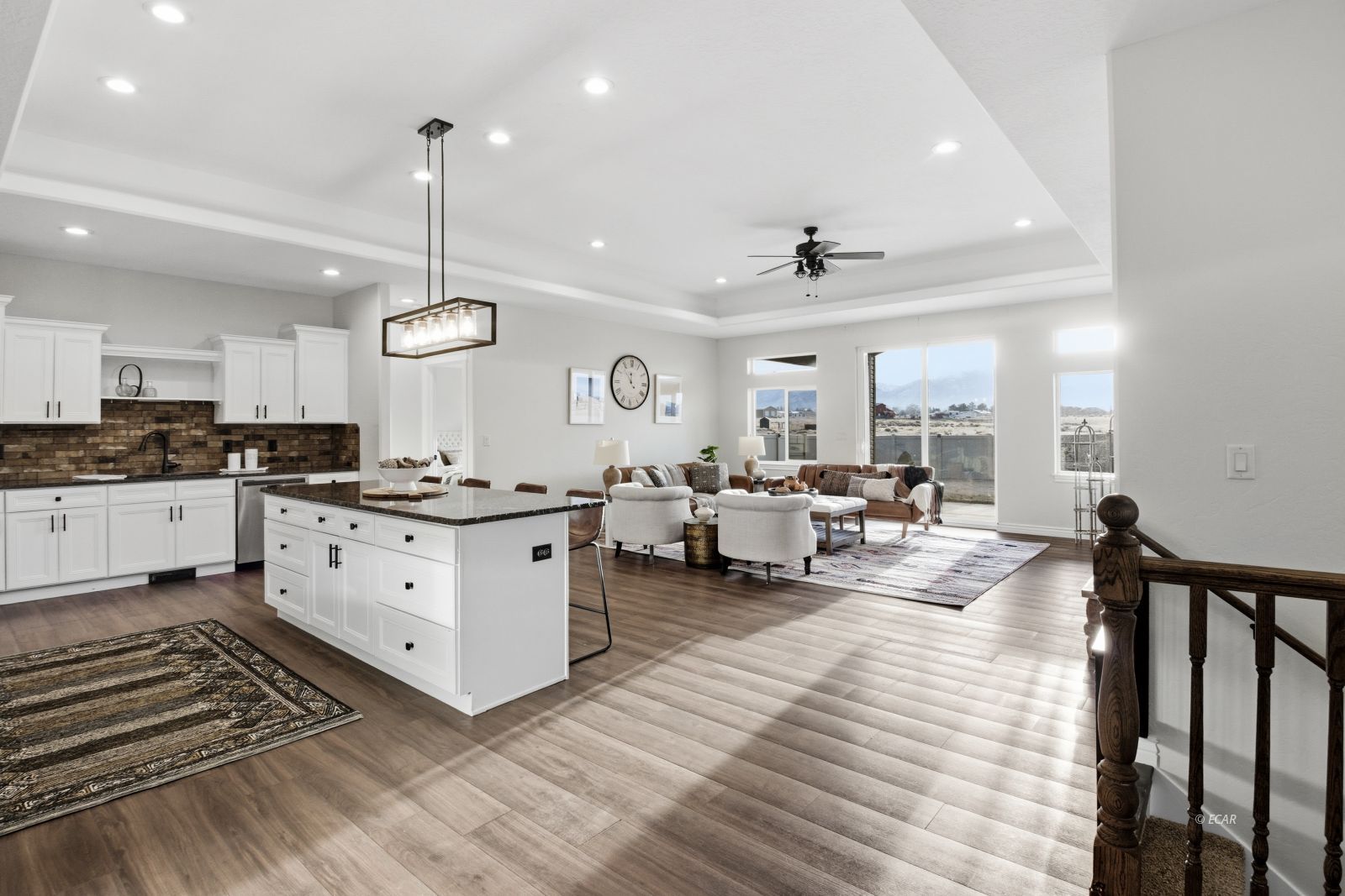 22 Gallinas Drive Property Photo 9