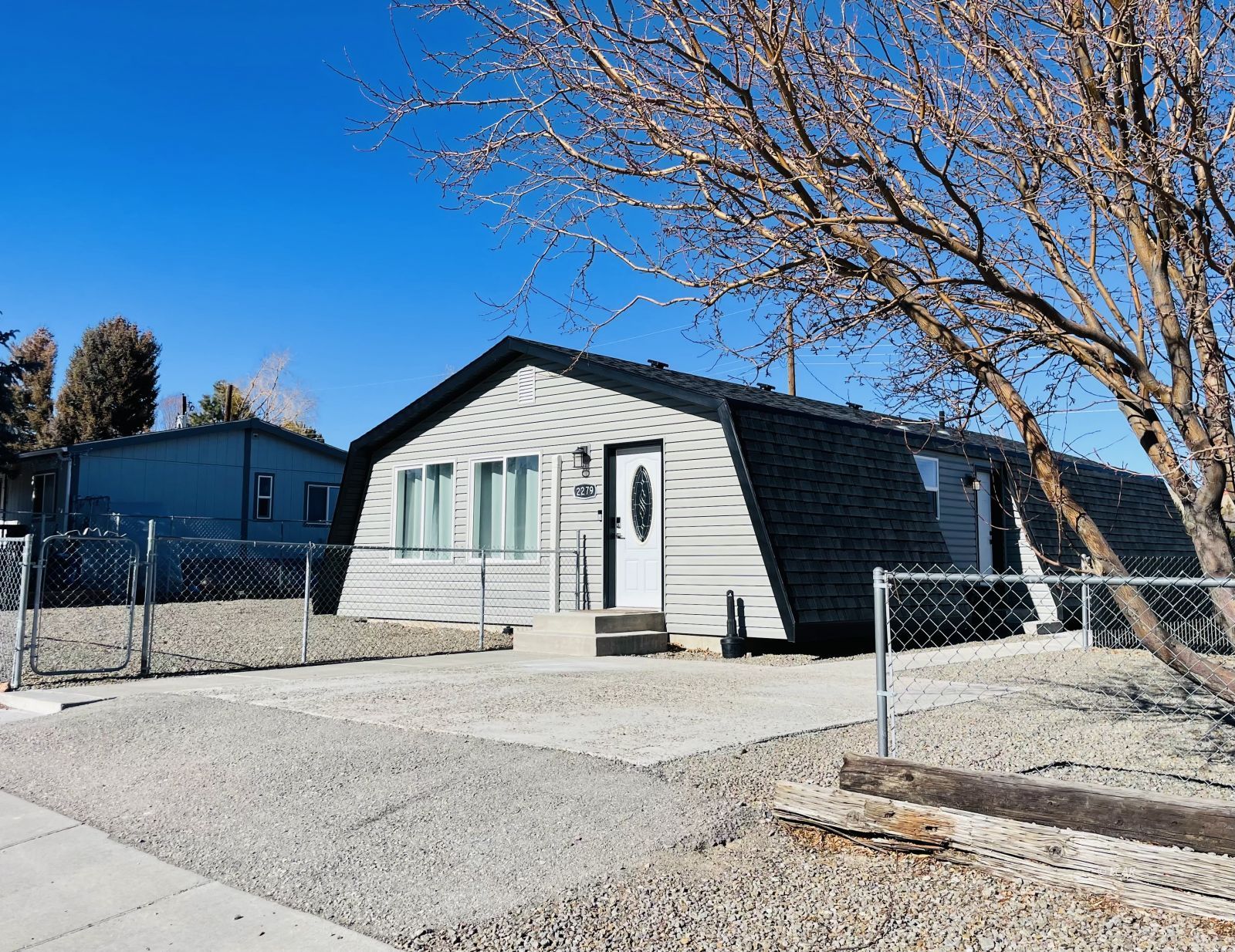 2279 Gurley Drive Property Photo 2