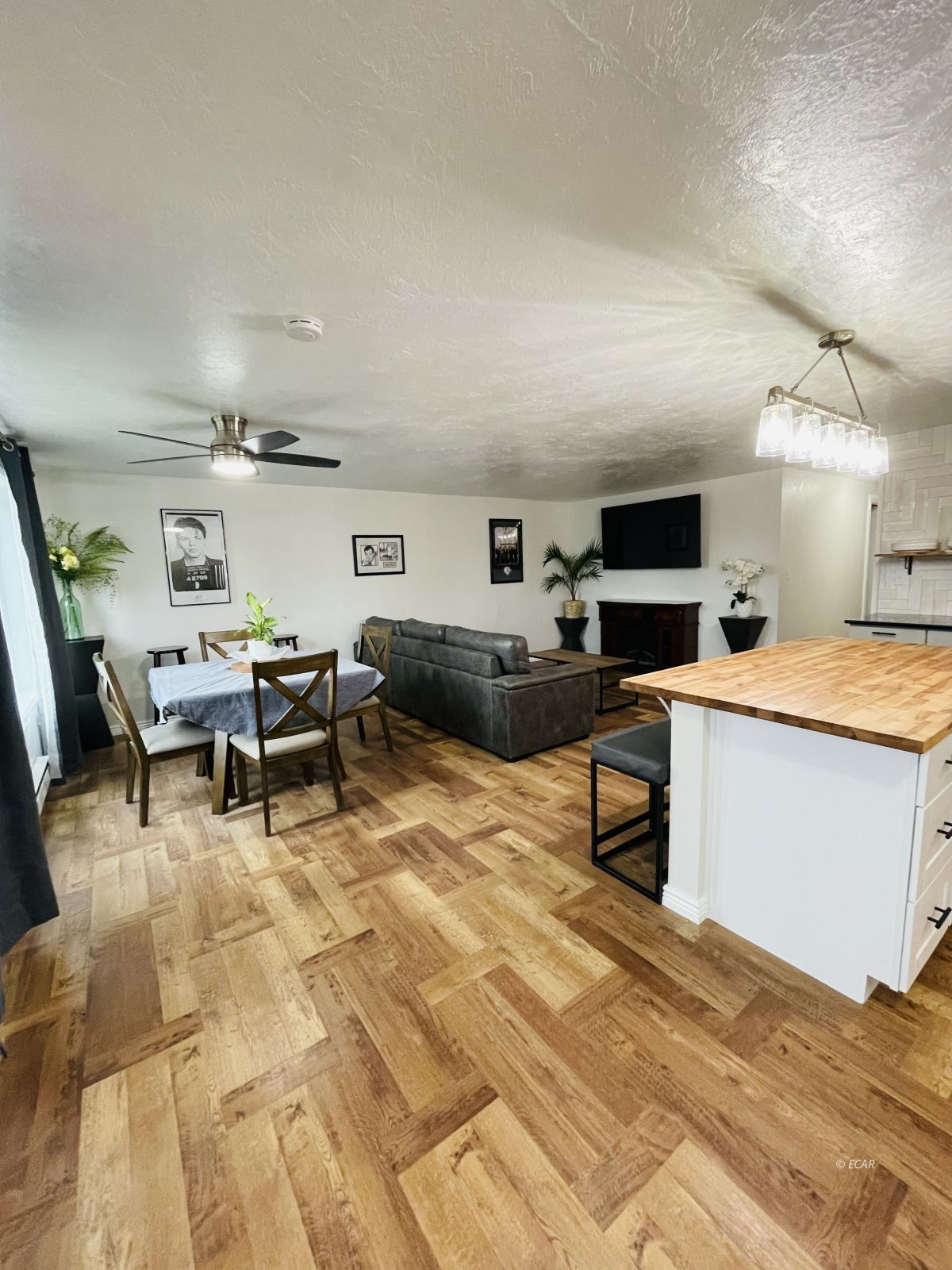 2279 Gurley Drive Property Photo 4