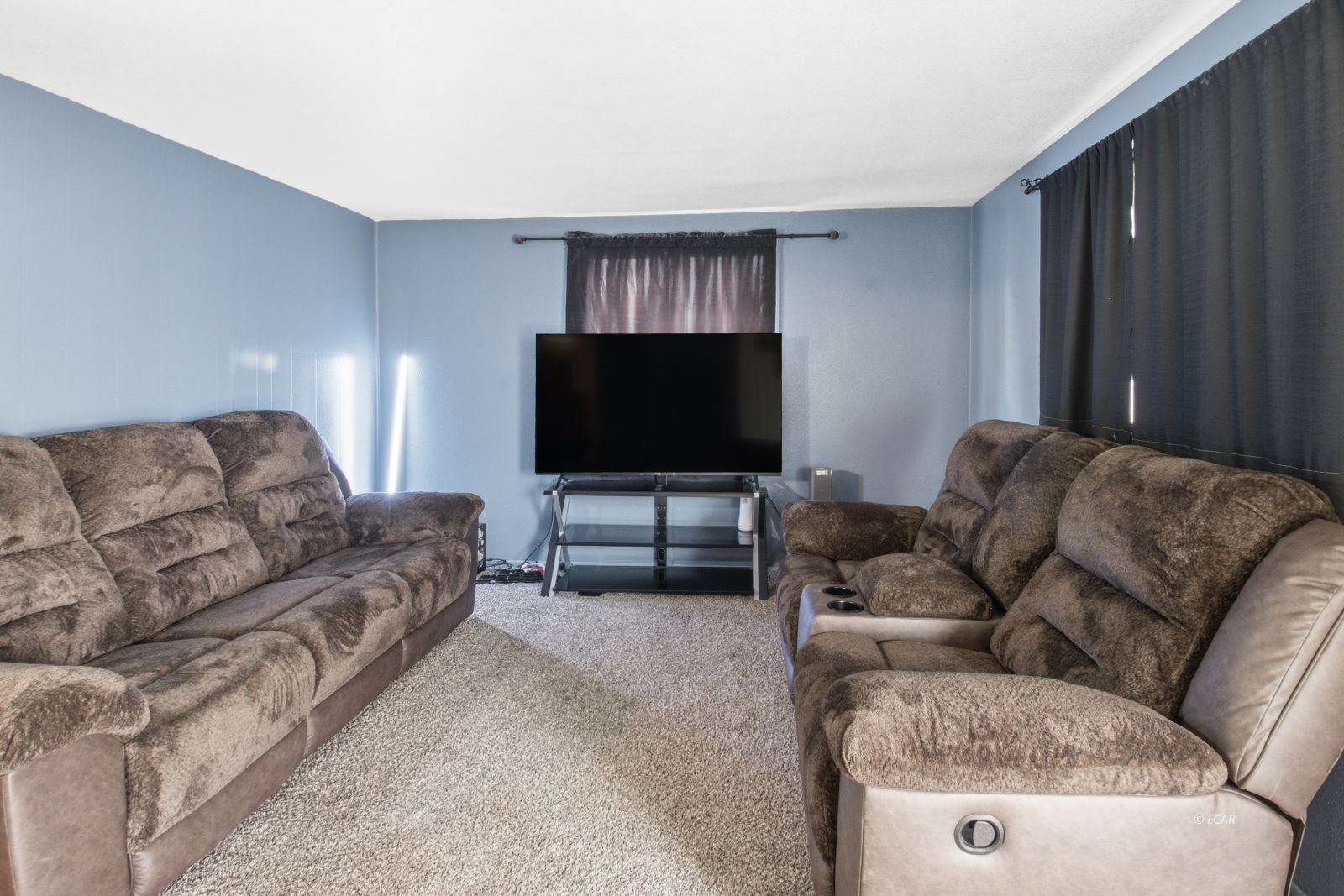 774 Carlin Court Property Photo 3