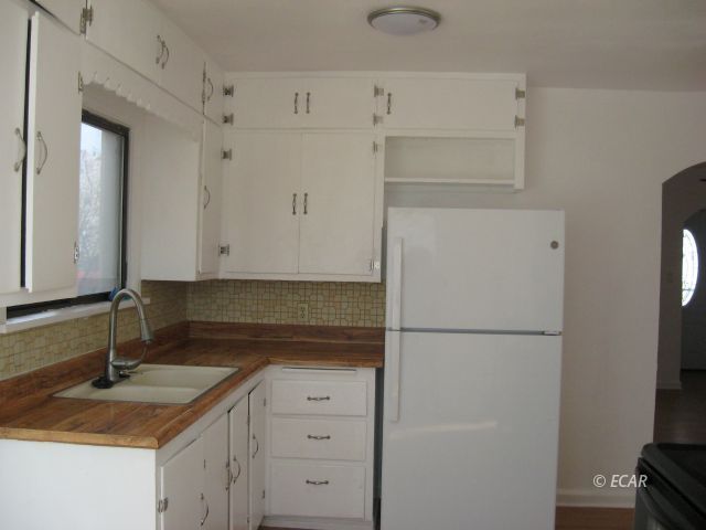 268 5th Street Property Photo 6