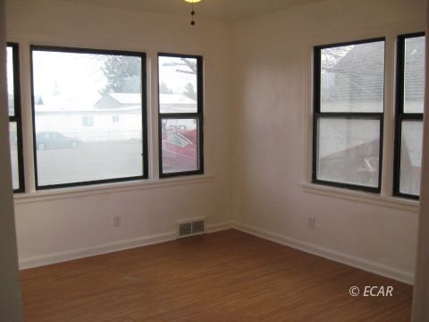 268 5th Street Property Photo 11