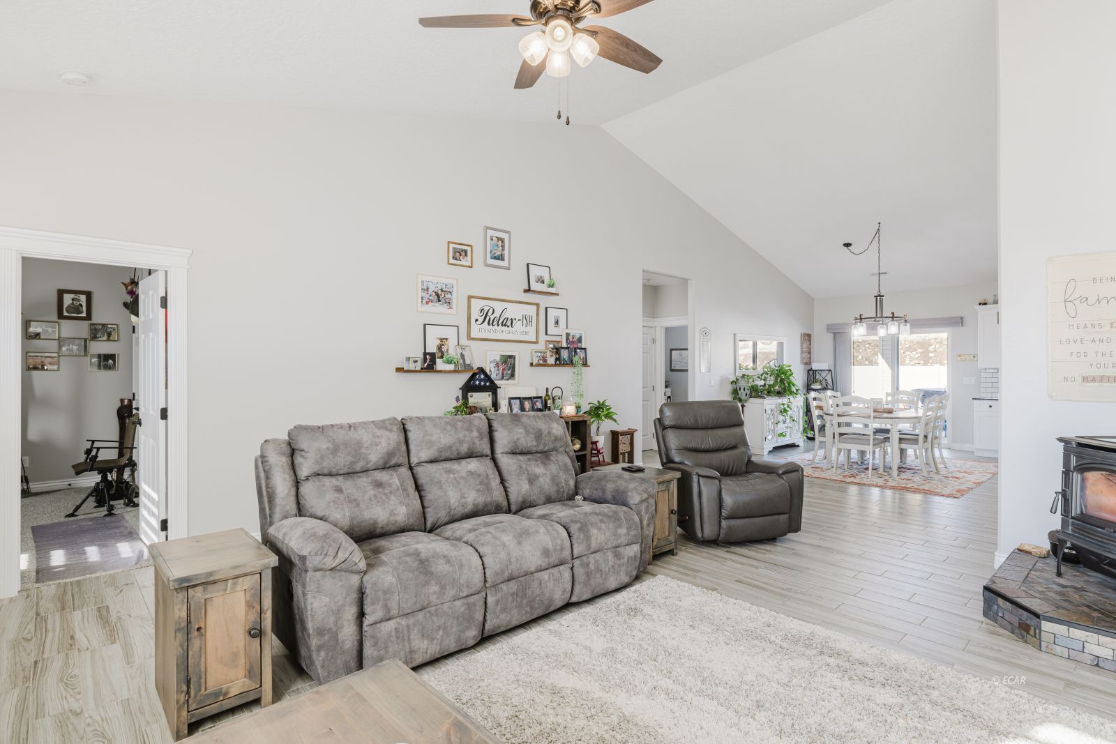 747 Pioneer Way Property Photo 7