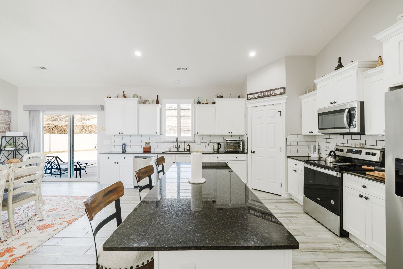 747 Pioneer Way Property Photo 12