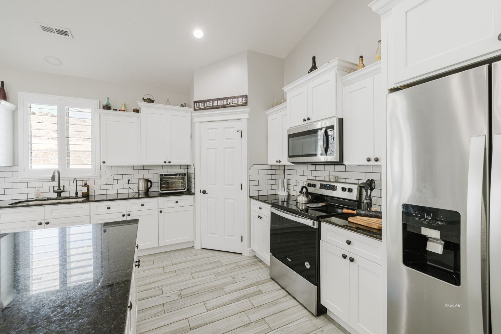 747 Pioneer Way Property Photo 13