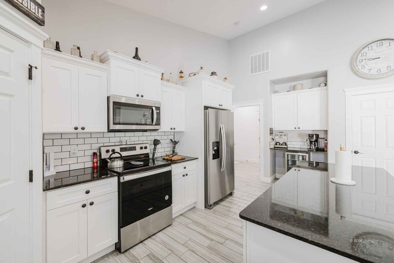 747 Pioneer Way Property Photo 17