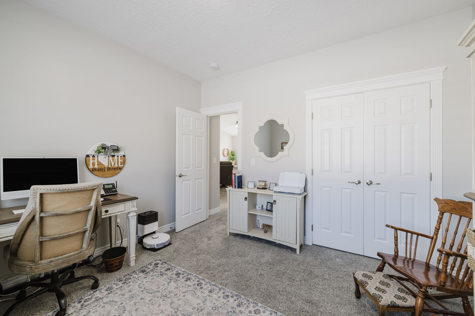 747 Pioneer Way Property Photo 32