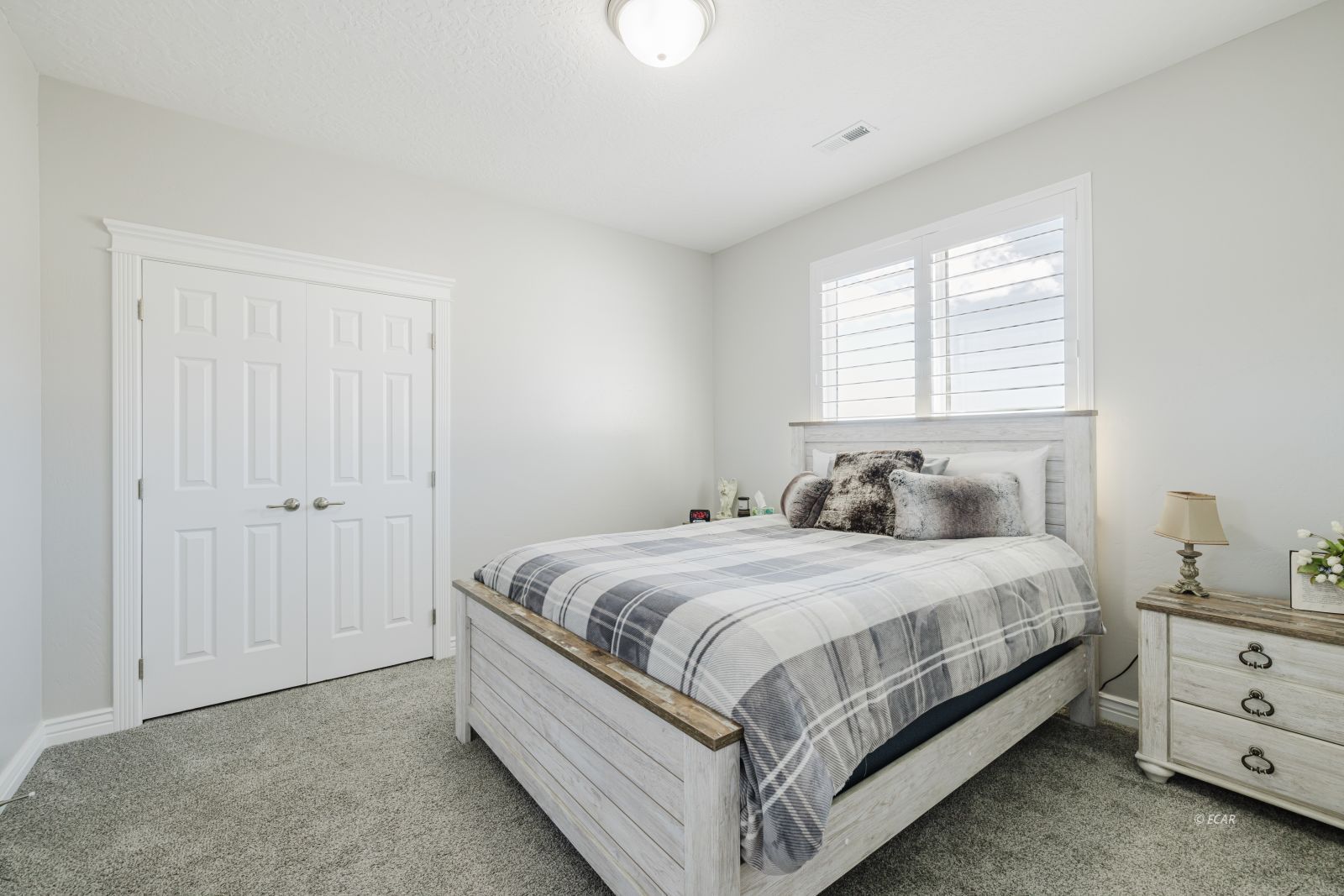 747 Pioneer Way Property Photo 35