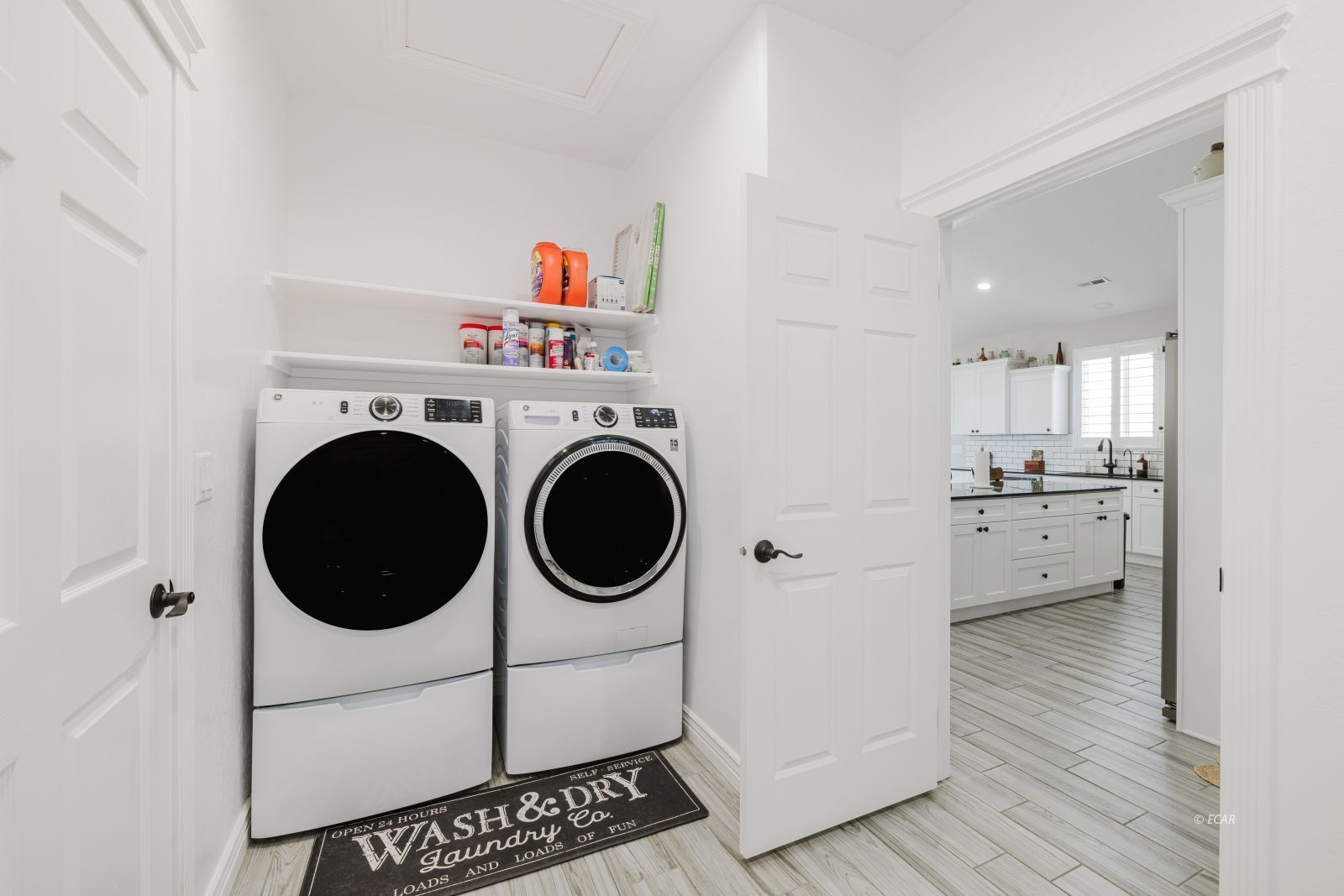 747 Pioneer Way Property Photo 38